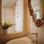 Oviv - La Dimora Del Borgo 3* Acquaviva Picena