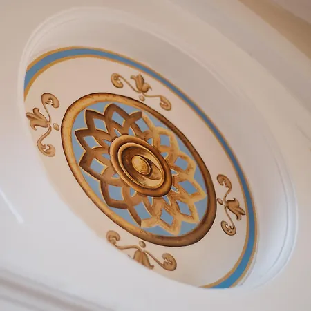 Hotel Oviv Dimora Del Borgo 3*