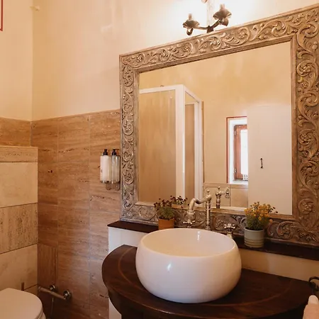 Oviv Dimora Del Borgo Acquaviva Picena