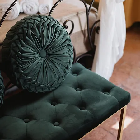 Oviv Dimora Del Borgo Hotel