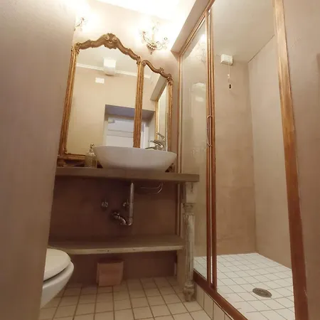 Oviv Dimora Del Borgo 3*