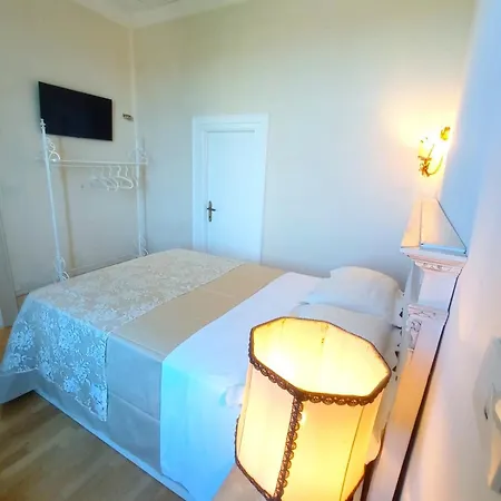 Oviv - La Dimora Del Borgo Hotel Acquaviva Picena
