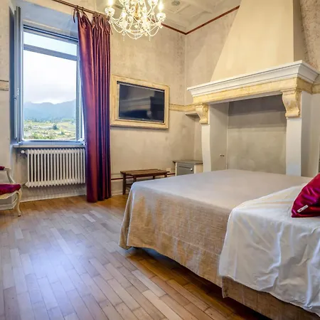 Oviv - La Dimora Del Borgo Hotel 3*