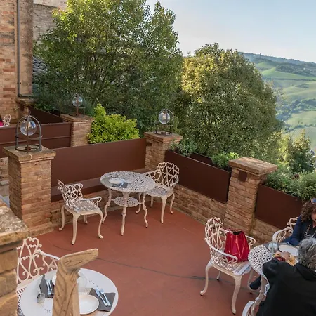 Hotel Oviv - La Dimora Del Borgo 3*