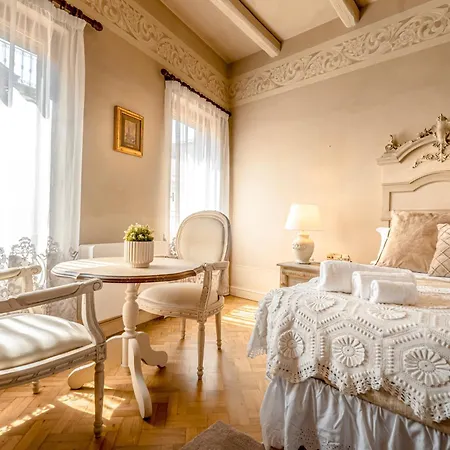 Oviv - La Dimora Del Borgo Hotel 3*