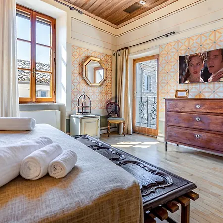 Oviv - La Dimora Del Borgo Hotel 3*